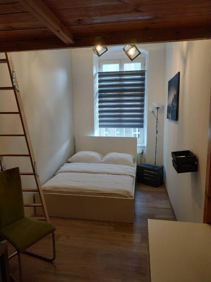 Rejtana Street Hostelヴロツワフ エクステリア 写真